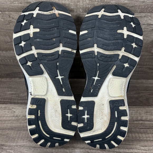 Brooks Ghost 14 Black Womens US Size 9.5 EUR 41 Running Shoes - Picture 9 of 10